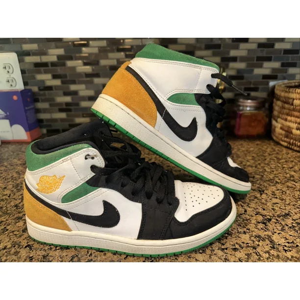 N I-K-E A i r-Jor-dan 1 Mid SE Oakland Sneaker Mens Size 8 Used 852542-101 Green Gold