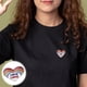 thumbnail image 2 of 4 pines del orgullo: pin de solapa LGBT esmaltado - Broche de corazón arcoíris gay, insignia, ropa, bolsos, decoración para Navidad, bodas, cumpleaños, pareja., 2 of 6