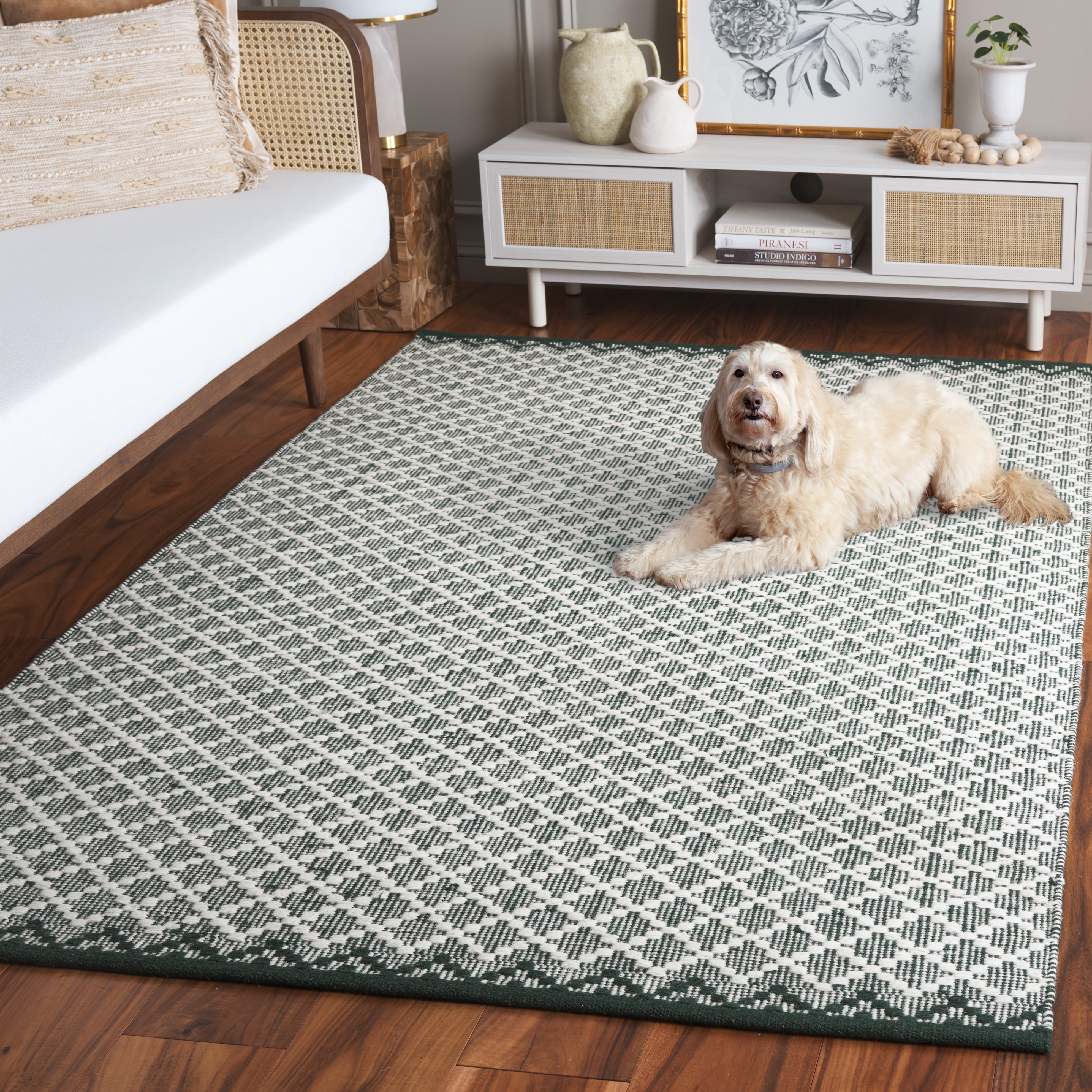 SAFAVIEH Vermont Jilliean Diamond Quatrefoil Area Rug, Green/Ivory, 4' x 6'