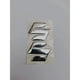 thumbnail image 2 of 1 Par De Calcomanías De Emblema Suzuki 3D Logo, 2 of 3