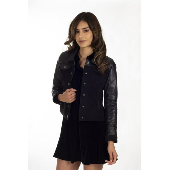 Women's trucker jacket in genuine leather.