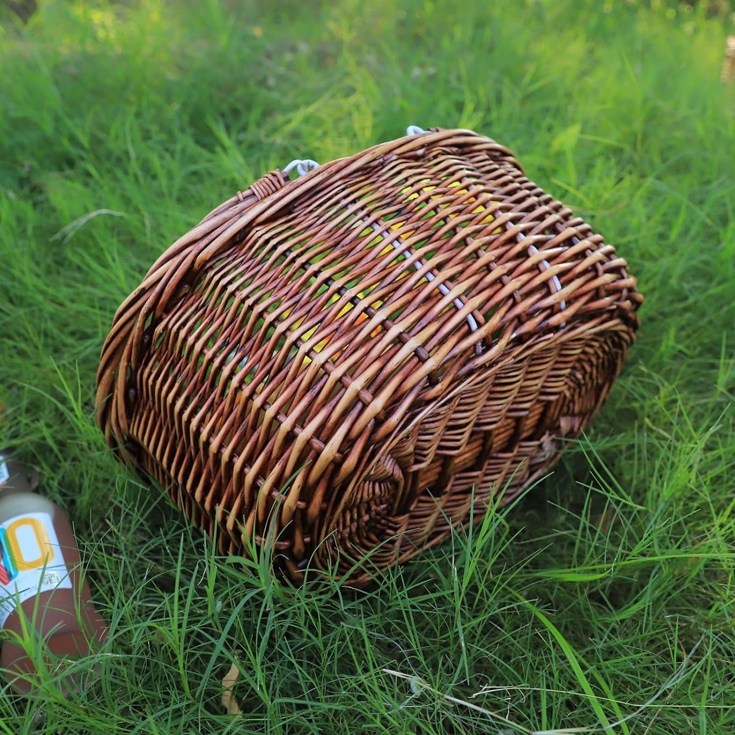 Wicker Picnic Basket with Folding Handles Wicker Hand Woven Baskets for Storage, Garden Harvest, Easter, Empty Gift Basket, Brown