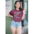 thumbnail image 2 of Camiseta KIDDAD Weekends Coffee Soccer Mom de Manga Corta, 2 of 6