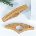 thumbnail image 1 of Portapáginas de madera para el pulgar con grabado ZhengYuFa, 1 of 7
