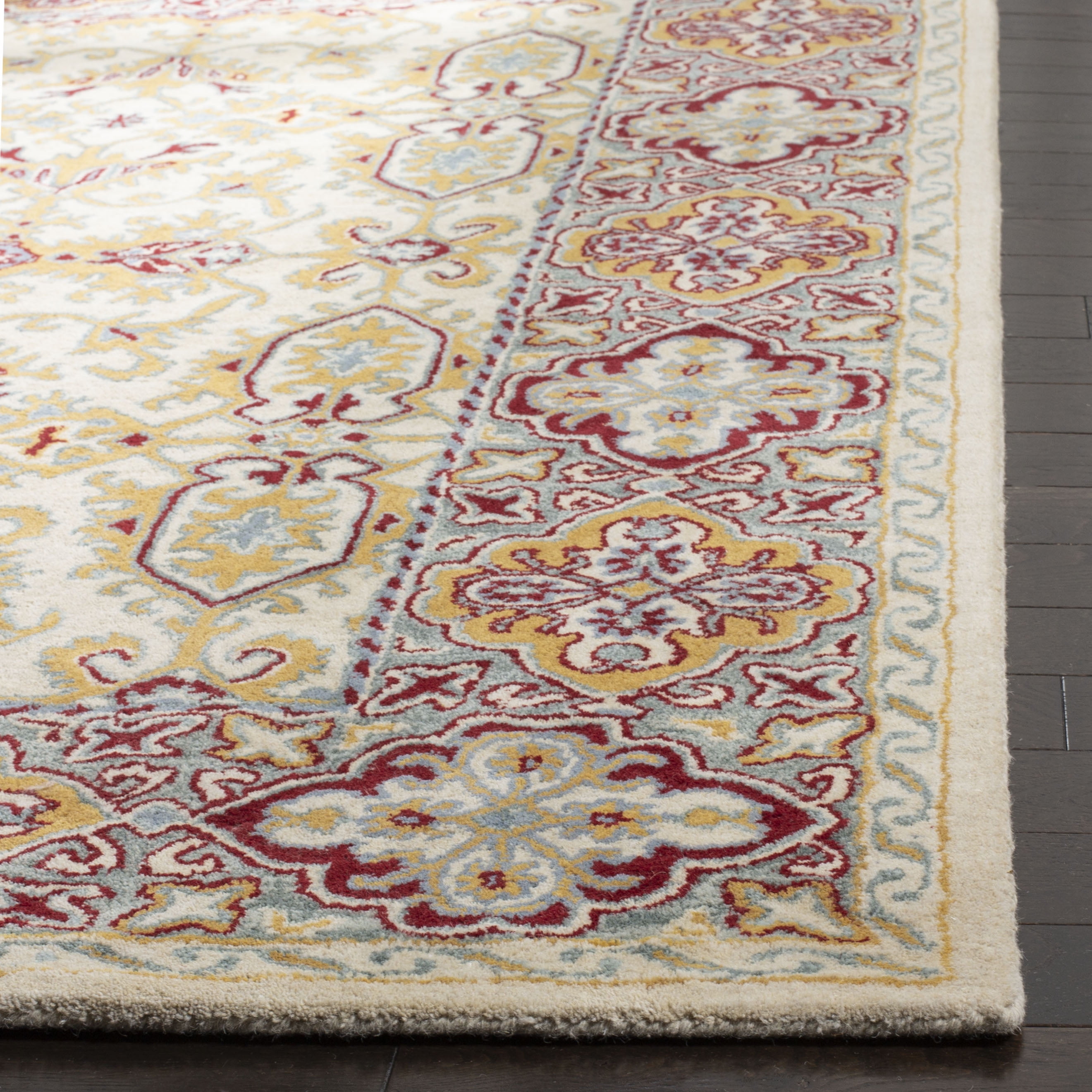 Safavieh Heritage Lennard Floral Wool Area Rug, Ivory/Blue, 6' x 6' Square