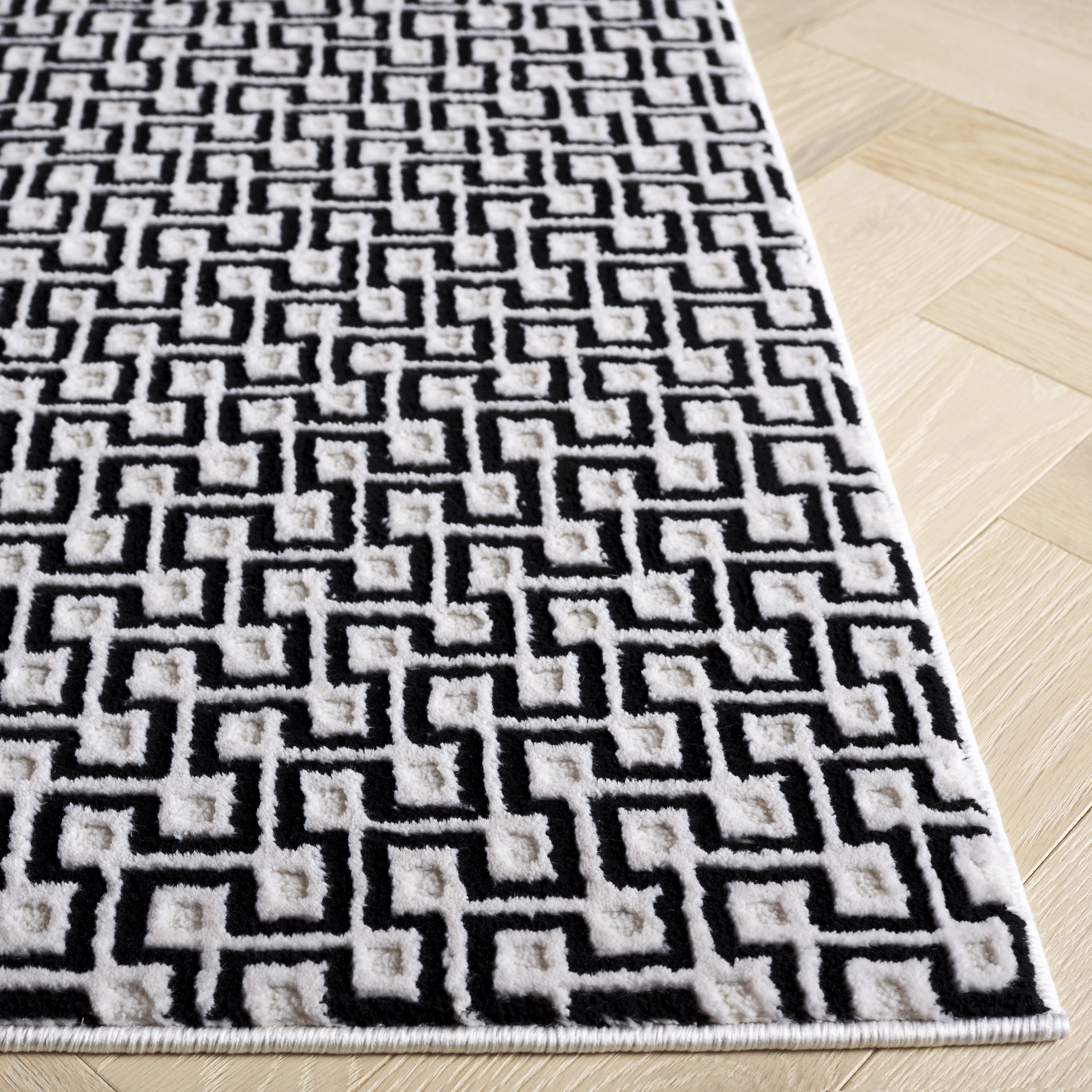 SAFAVIEH Slate Constance Geometric Area Rug, Ivory/Black, 9' x 12'
