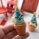 thumbnail image 3 of GOOHOCHY 2pcs mini árbol de Navidad mini casa decoración navideña mini accesorio de casa, 3 of 7