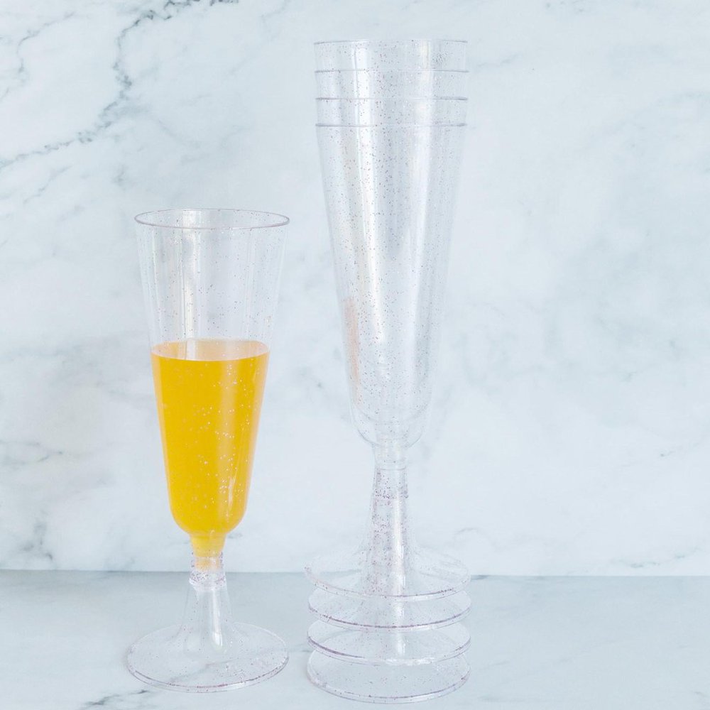 plastic glasses for champagne