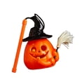 thumbnail image 4 of Linterna de calabaza de Halloween con luz amarilla intermitente para fiestas en interiores y exteriores. Con escoba, 4 of 8