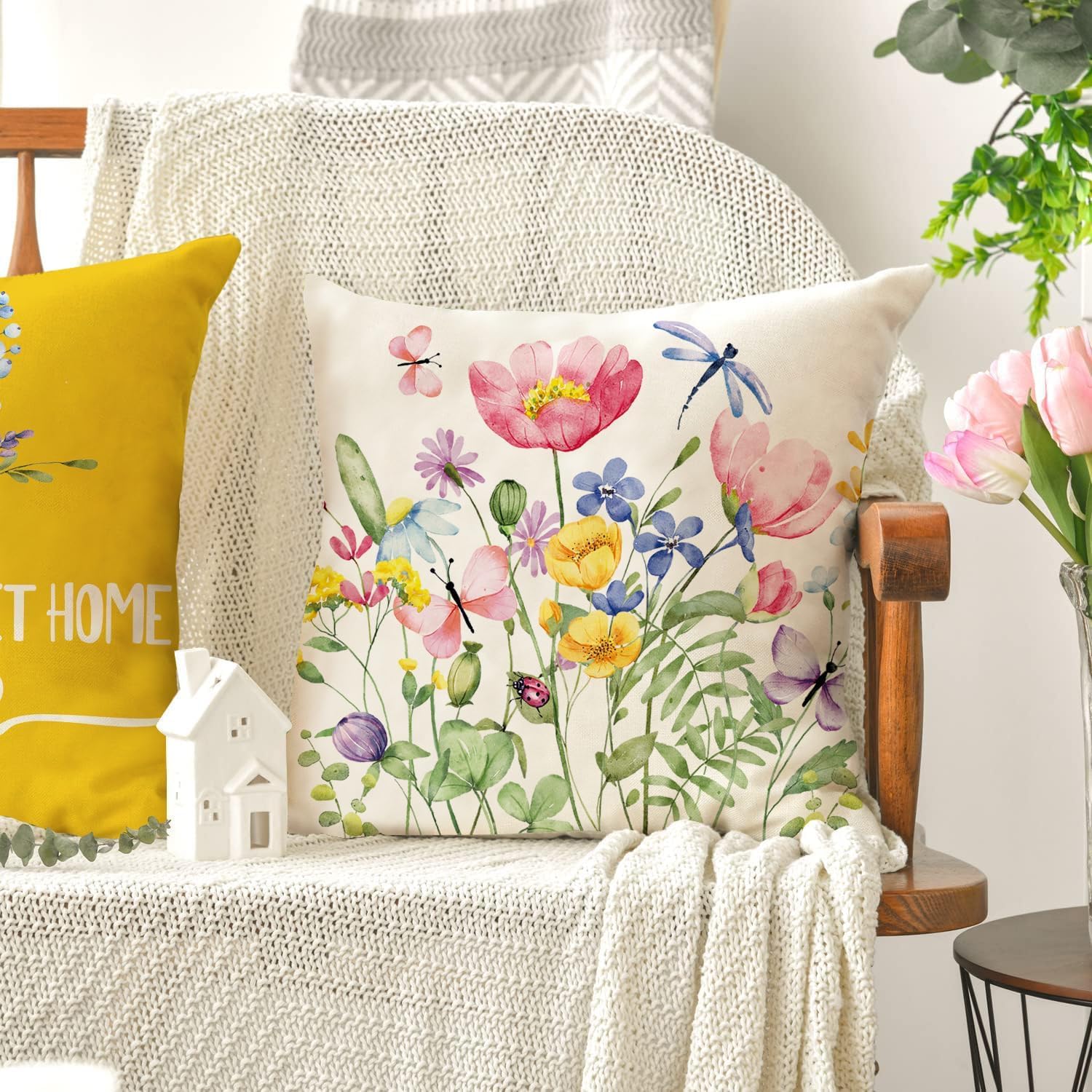 Set Of 4 Floral Paisley Pillow Covers – 18x18 Inch Decorative Linen-Cotton Cushion Cases For Sofa, Couch & Bed