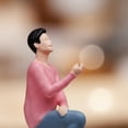 thumbnail image 3 of Figura miniatura de resina Propuesta masculina, 3 of 9