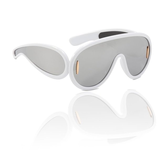 Gafas de sol futuristas, gafas de sol de espejo plateadas de gran tamaño.