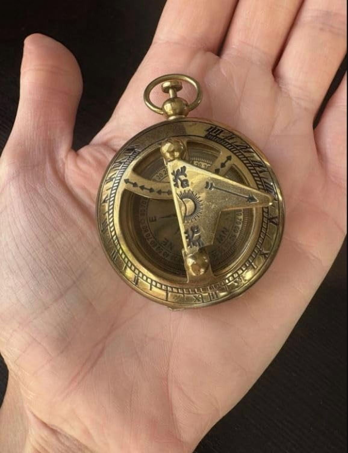 Maritime Treasures Antique Style Brass Pocket Compass – Vintage Nautical Maritime Navigation Instrument