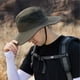 thumbnail image 4 of Un sombrero plegable para deportes al aire libre, montañismo, visera de pesca, sombrero transpirable para el sol, sombrero de pescador, 4 of 5