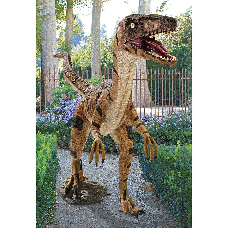 design toscano velociraptor