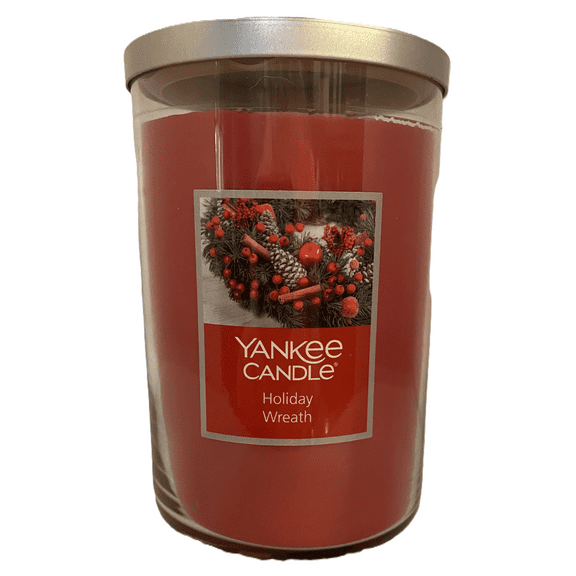Yankee Candle HOLIDAY WREATH Large 2-Wick 22oz Holiday Tumbler Candle