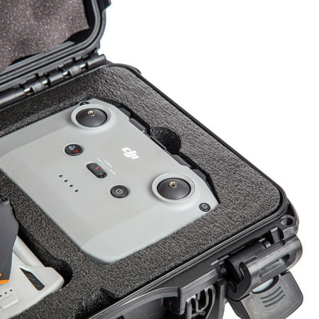 NANUK - 909 Protective Hard Case with Insert for DJI Mini 3 Pro - Black