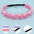 thumbnail image 4 of The Crme Shop x Hello Kitty | Bálsamo labial hidratante con color Hello Lippy (Strawberry Sweetheart), 4 of 5