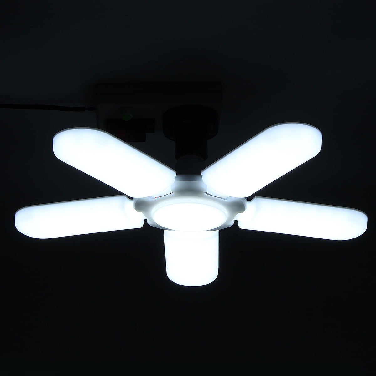 Loski AC 95-265V Foldable Fan Blade Bulb E27 2/3/4/5 Fans Ceiling Garage Lights Lighting Angle Adjustable LEDs Light for Indoor Home Decor 