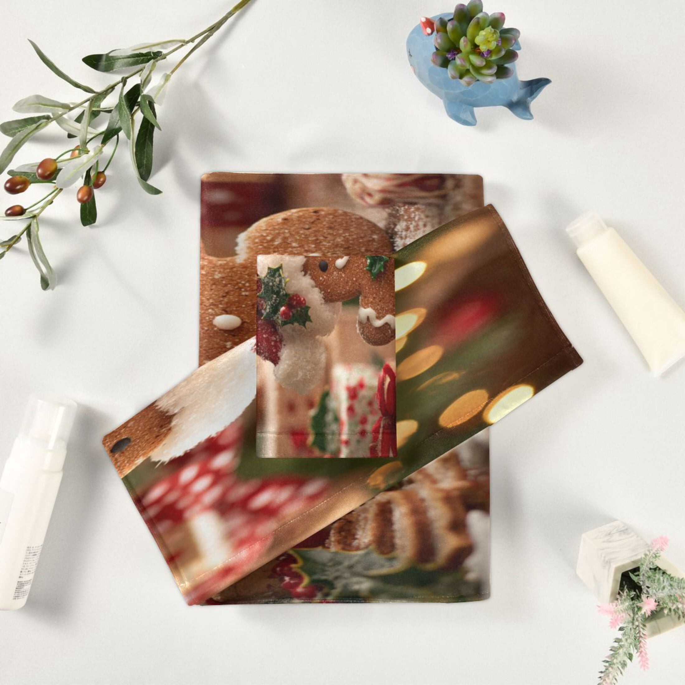 Three-Piece Towel Set Face Towel Towel Set Hand Towel Bath Towel Cotton Bath Towels Bath Towel Sets Hand Bath Towels Warm Cute Gingerbread Man