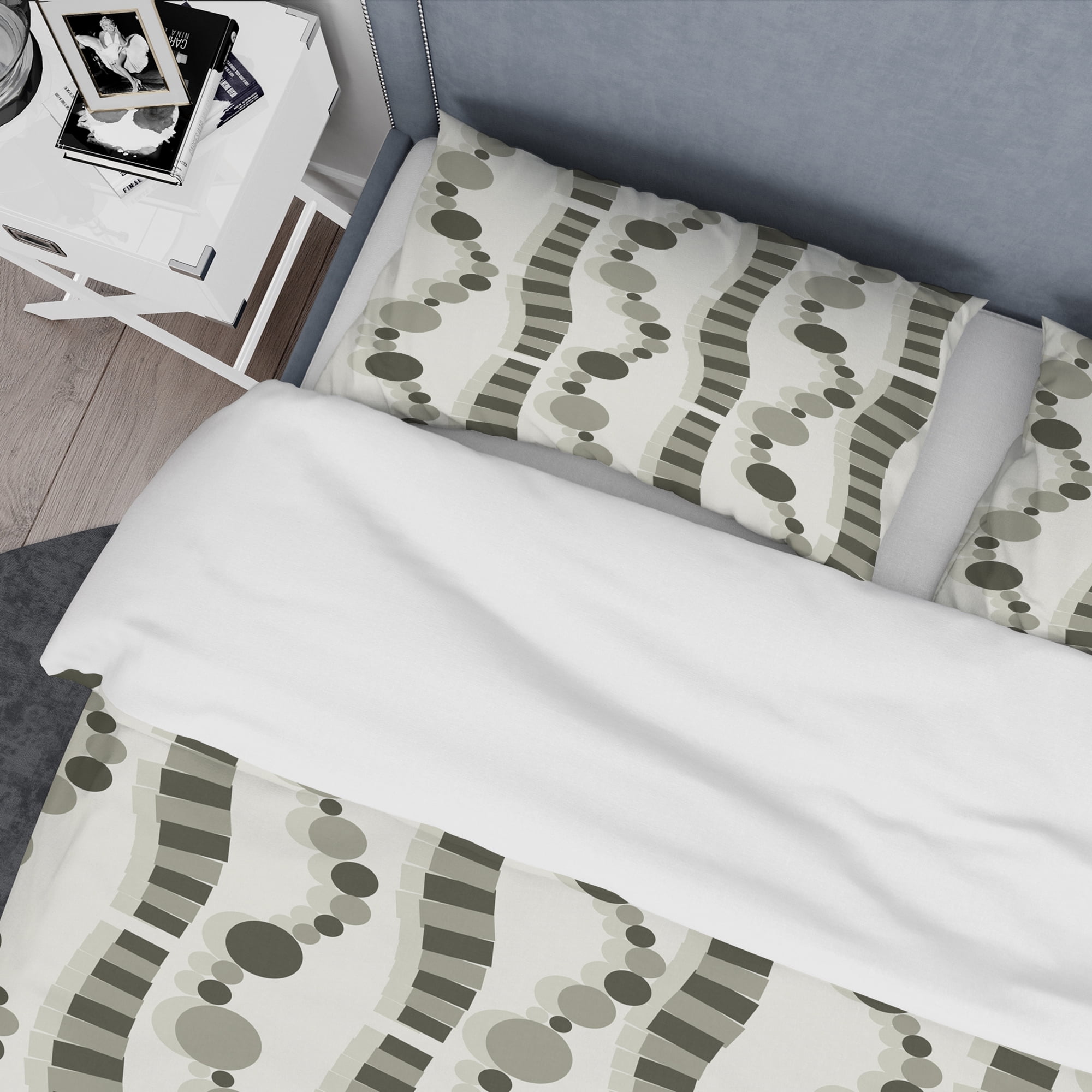 Designart 'Monochrome Geometric Pattern VI' Mid-Century Modern Duvet Cover Set