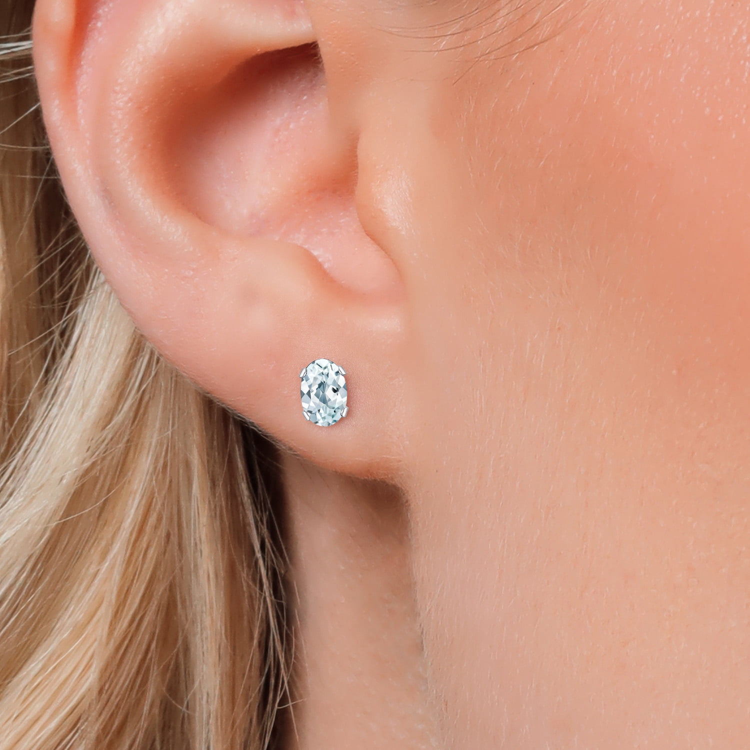 Gem Stone King 925 Sterling Silver Sky Blue Aquamarine Stud Earrings for Women Men (0.86 Cttw, Gemstone Birthstone, Oval 6X4MM)