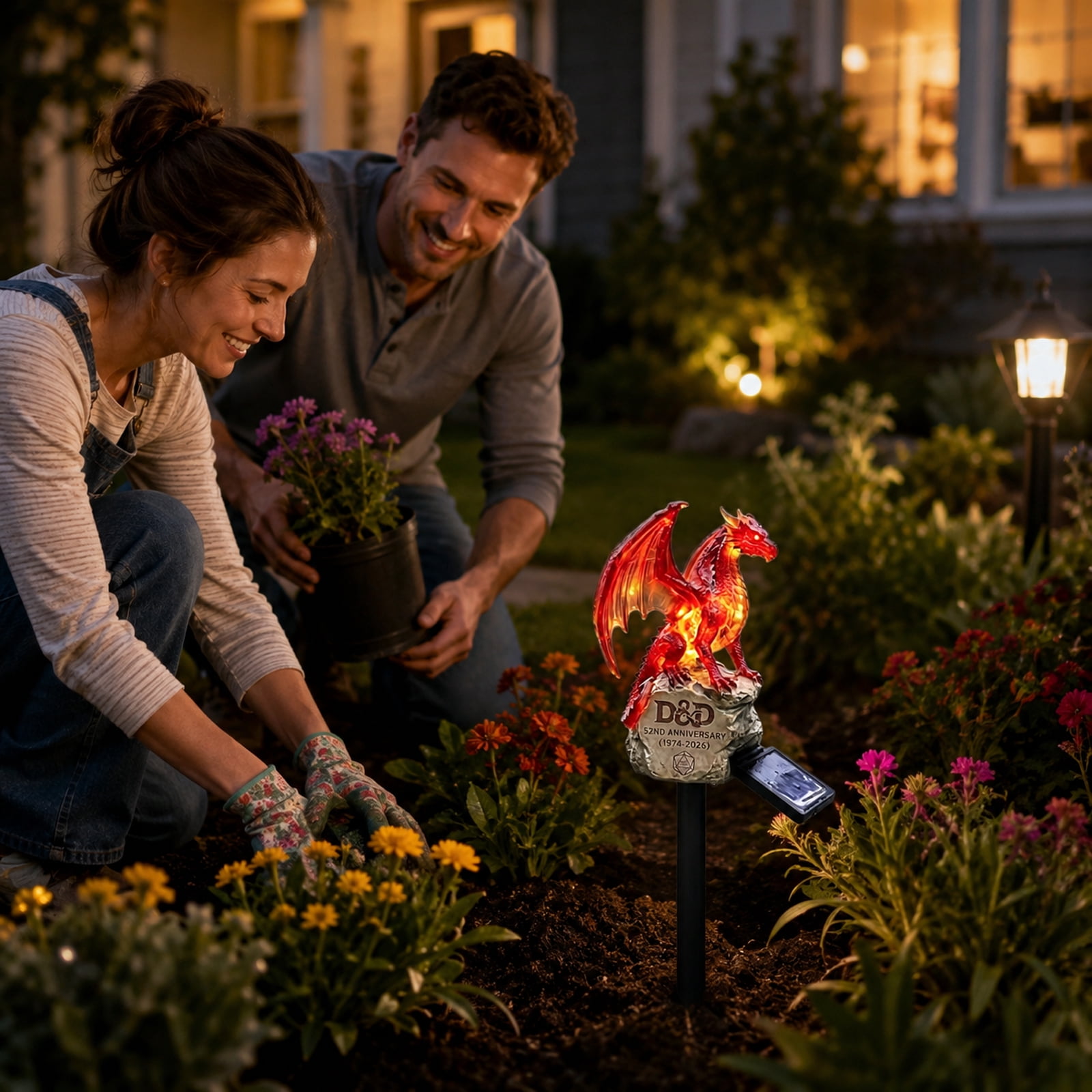 Dragon Legacy Golden Ember Edition Solar Garden Light, Auto