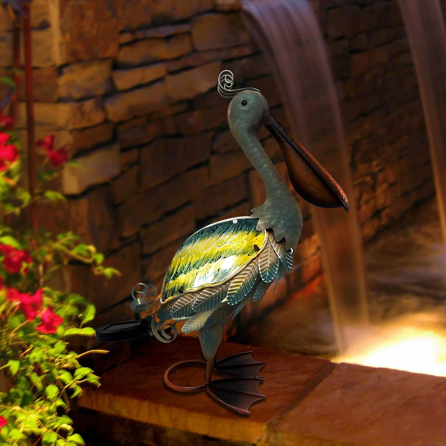 Solar Heron Metal Crane Statue Garden Heron Sculpture, Glass Outdoor Crane Yard Art Coastal Ocean Bird Decor 24 Inch Lawn Ornament for Backyard Porch Patio Decor