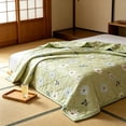 thumbnail image 4 of Lypsnake Summer Cool Quilt, Lightweight Floral Printed Summer Comforter, Soft Breathable Quilted Blanket with Daisy Pattern for Bedroom Couch Year-Round Comfort, 4 of 6