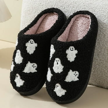 BERANMEY Cute Halloween Slippers for Women Perfect Soft Plush Comfy Warm Slip-On Halloween Pumpkin Slippers fo Women Indoor Fluffy House Slippers for Women and Men Non-slip Fuzzy Flat Slides