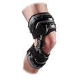 thumbnail image 1 of Rodillera McDavid de alta resistencia con bisagras para aliviar el dolor de rodilla, 1 of 9
