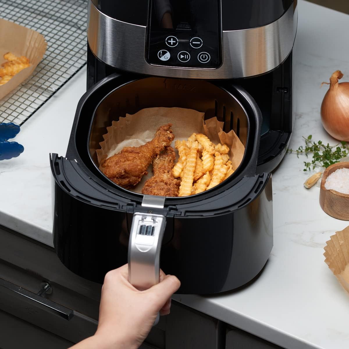 JJEAN-[6.5 Inch - 125 Count] Square Air Fryer Liners Disposable - Non-Stick, Oil & Water Resistant Parchment Paper - Fits 2-5 QT Square Air Fryers, Ovens & More (Formerly Comfy Package)