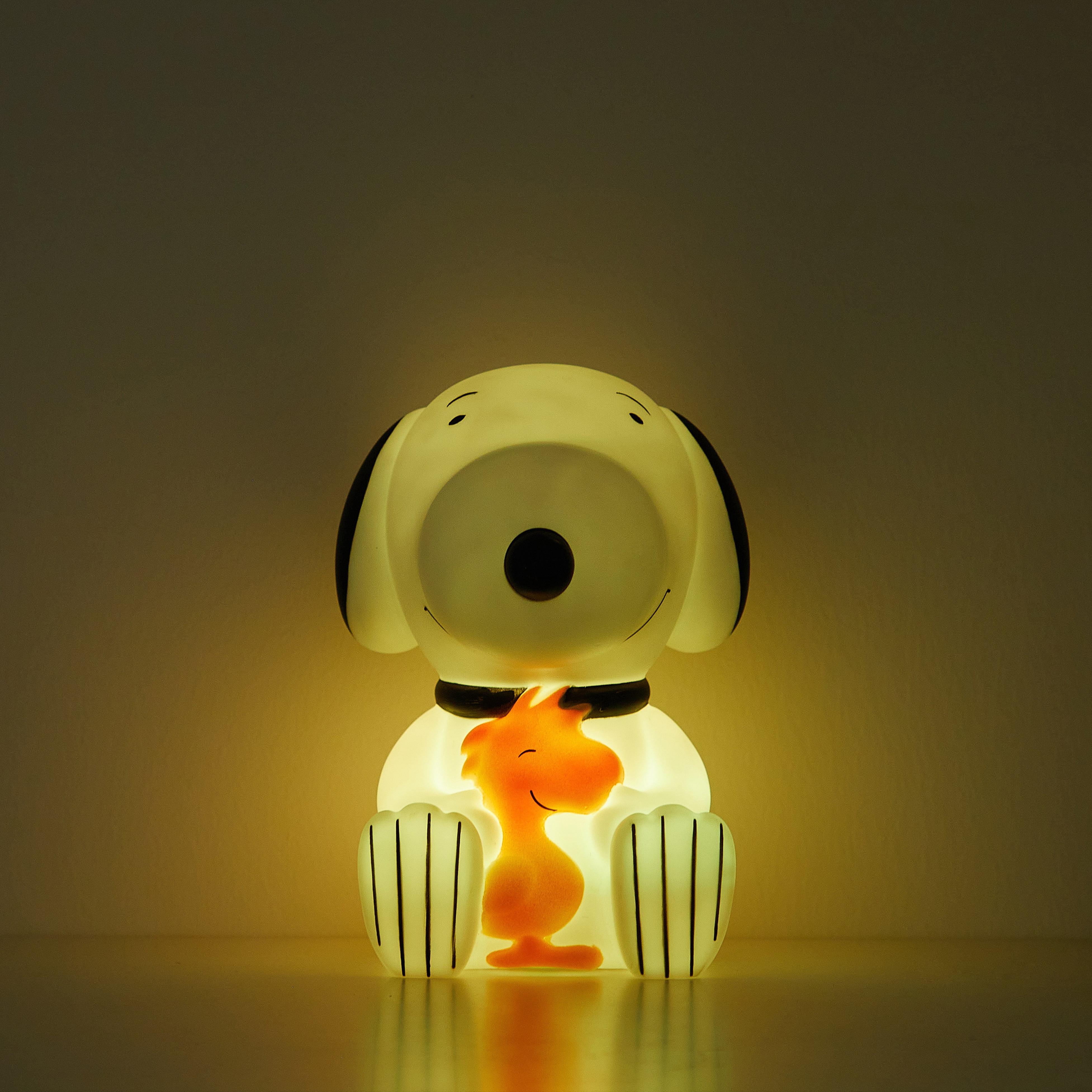 8" Snoopy LED Jumbo Squishy LED Mood Night Light