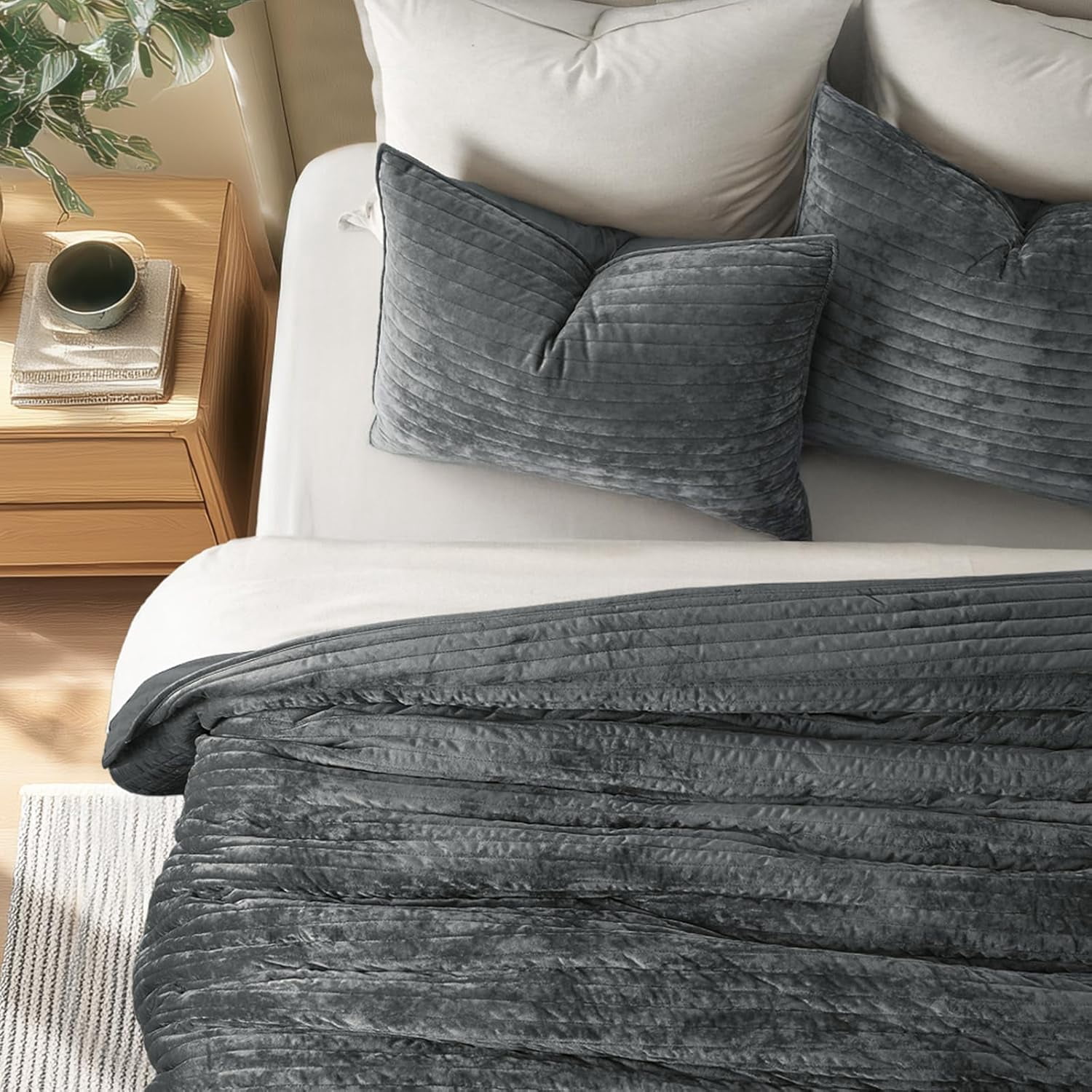 EVERGRACE Velvet Quilt Set King Size, Luxurious Soft Striped Channel Bedding Set, Lightweight Velvet Comforter for All Season, Oversized Bedspread Coverlet with 2 Matching Shams, Charcoal Gray