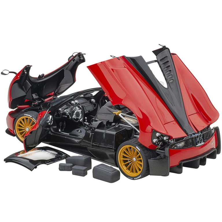 オートアート　1/18 PAGANI HUAYRA RED Amazon.com: Pagani Huayra Metallic Red with Carbon Top and