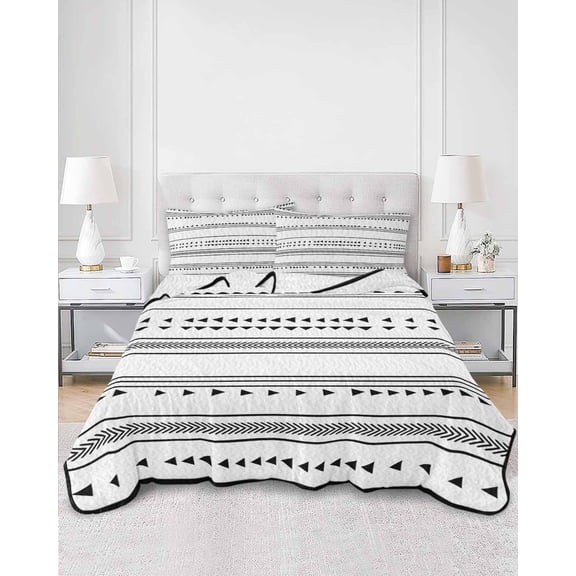Quilts Twin XL Size, Boho Black White Modern Stripes Soft Comforter Bedding Set for Bed, Farmhouse Abstract Art Lightweight Quilted Bedspread with Pillow Cover(2 Pieces) for All Season, 68x98 Inch