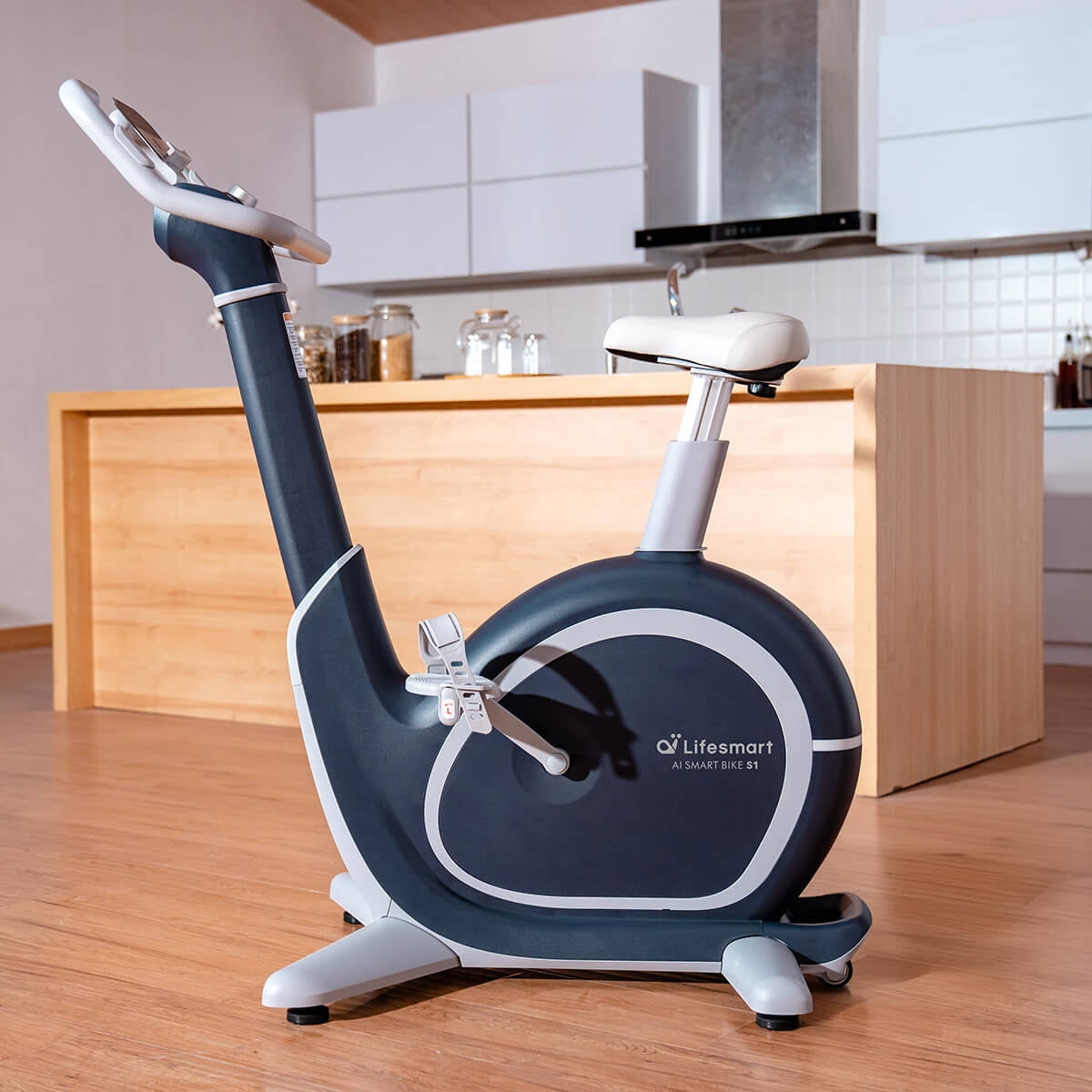 Lifesmart S1 Upright Smart Cycle
