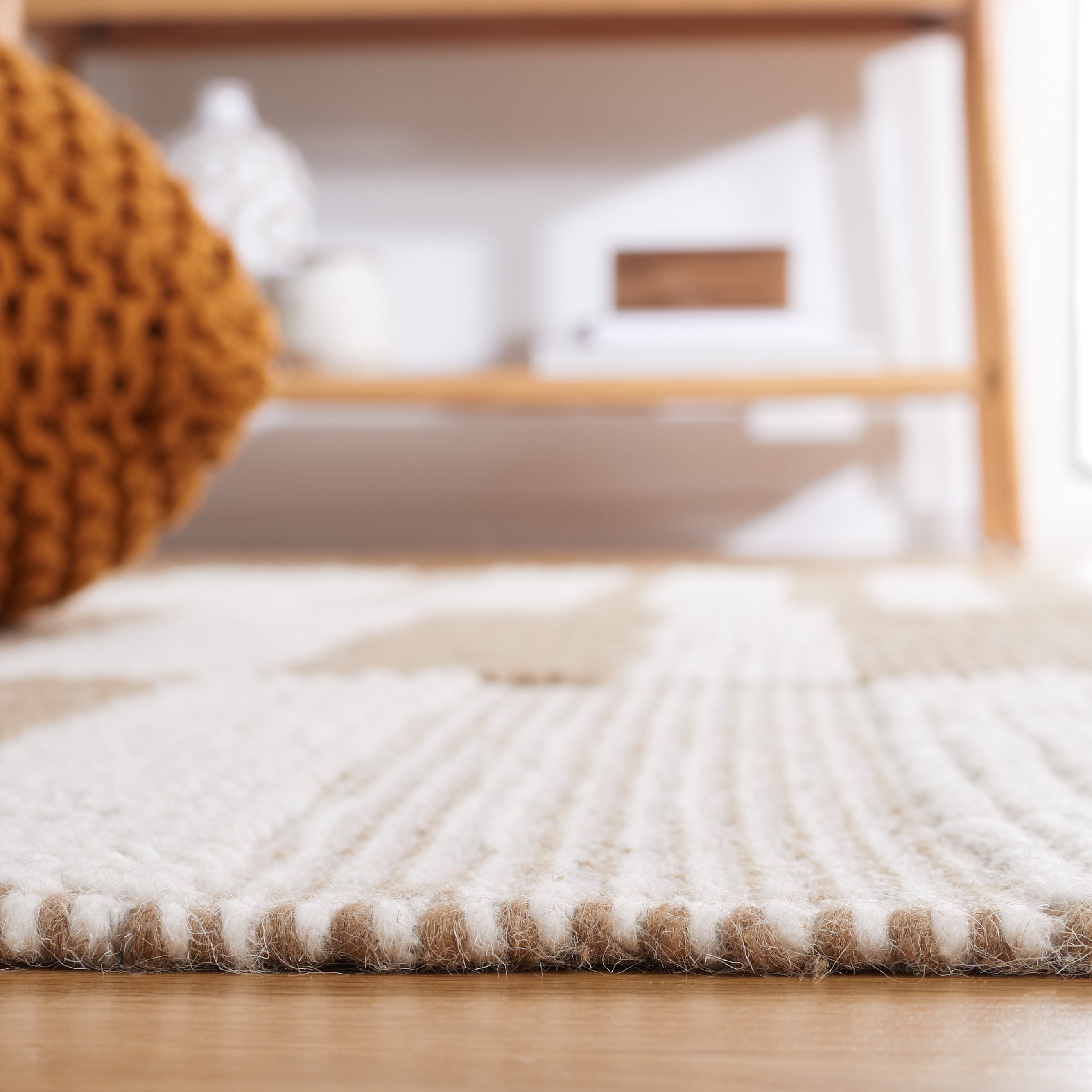 SAFAVIEH Natura Qendro Striped Area Rug, Ivory/Light Brown, 6' x 6' Square