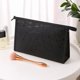 thumbnail image 2 of Bolsa de cosméticos impermeable de alta capacidad para mujer, neceser de cuero PU, organizador de viaje, bolsa de almacenamiento de maquillaje para ducha qiuyongming unisex, 2 of 2