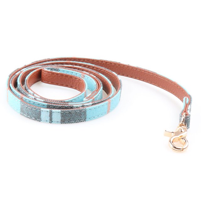 Collar de piel para perro y correa de 4 pies, collar básico ajustable KUDES, con juego de correa para mascotas de cuero con campana