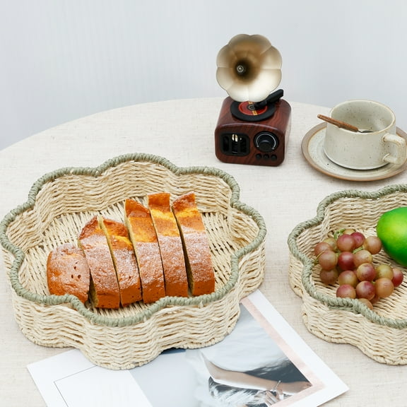 StorageWorks Round Wicker Scalloped Tray, Rattan Serving Trays with Handles, Seagrass Basket for Decorative & Organizing