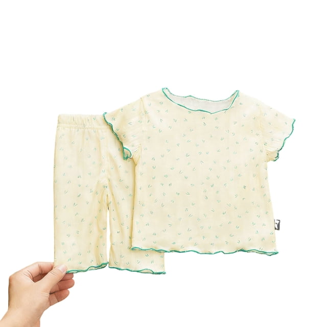 Zpanxa Ensembles Assortis pour Filles Imprimé Manches Courtes Col Rond Chemisiers Ensemble 2 Pcs T-Shirt en Coton et Shorts 1-2 Ans