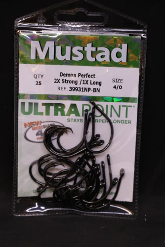 Mustad 39935NP-BN Ultra Point Size 3/0 2X Inline Octopus Circle Hooks Pack  of 6 