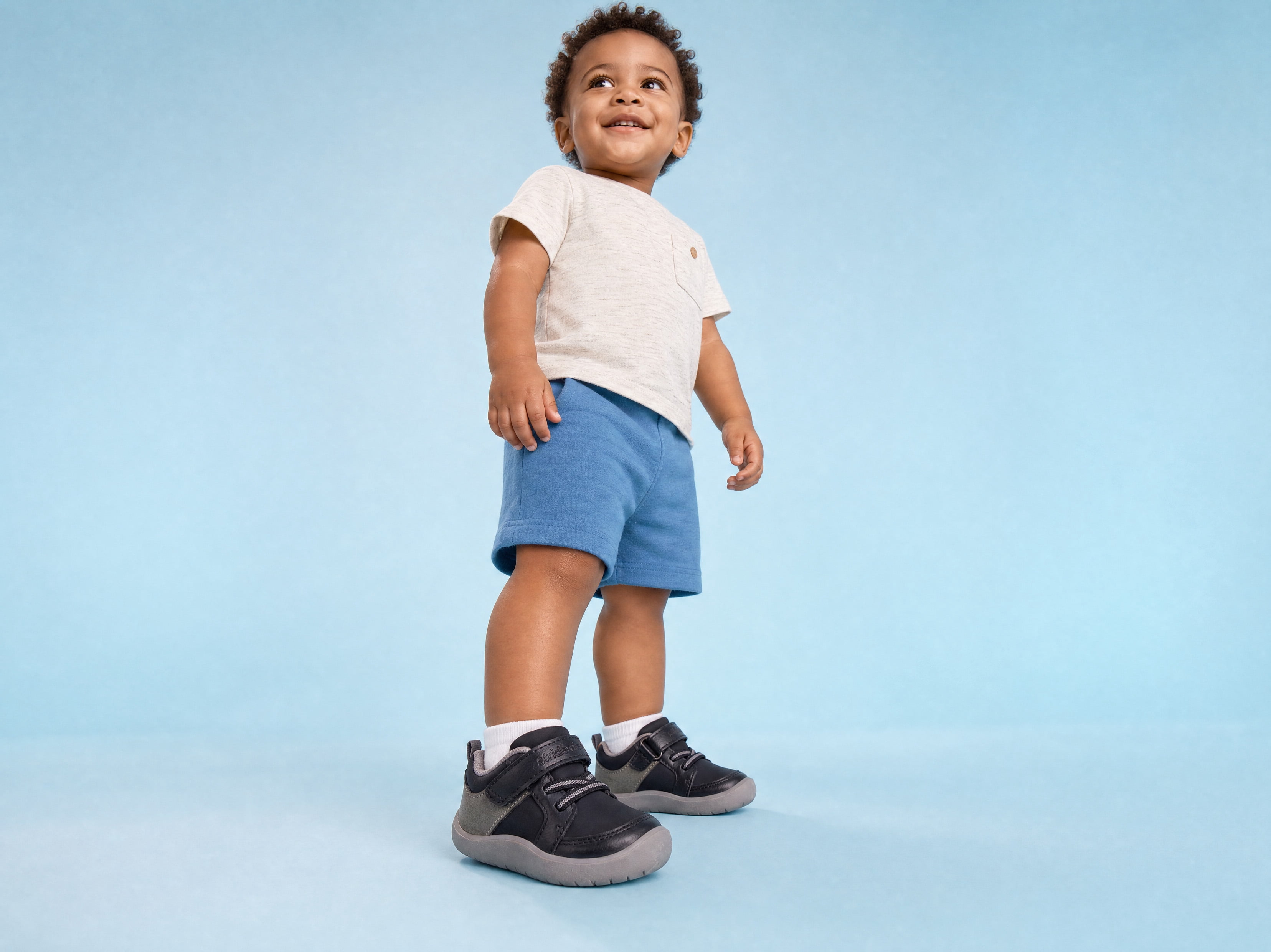 Munchkin by Stride Rite Miller Baby Casual Sneaker