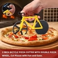 thumbnail image 4 of Rueda cortadora de pizza para bicicleta - Regalos divertidos de inauguración de la casa para hombres - Cortador de pizza para bicicleta - Regalos geniales de cocina - Cortador de pizza de acero inoxid Feliz Sencillez, 4 of 4