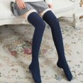 thumbnail image 3 of Medias altas hasta el muslo de punto trenzado de invierno para mujer con adornos de encaje con volantes y volantes Calcetines largos cálidos por encima de la rodilla de jacquard de, 3 of 5