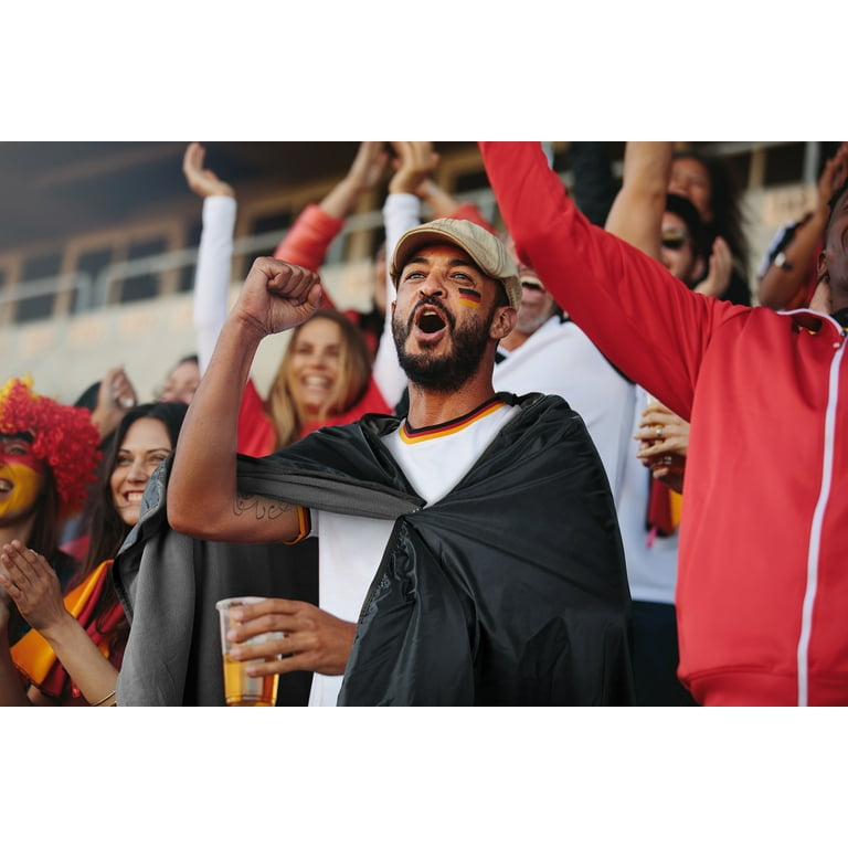 Hooded sports blanket shop