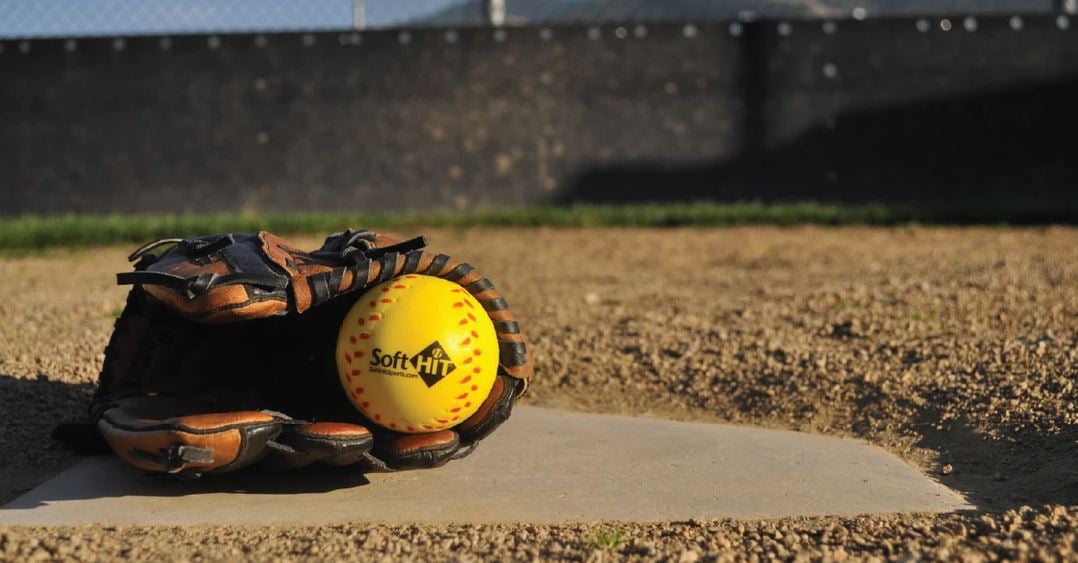 Soft Hit Soft Baseball/Softball Training Foam Ball (12 Pack, Yellow)