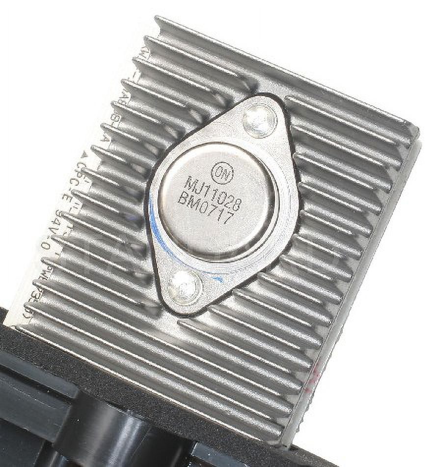 Standard Motor Products HVAC Blower Motor Resistor for 1998‑2011 Mercury, Ford, Lincoln