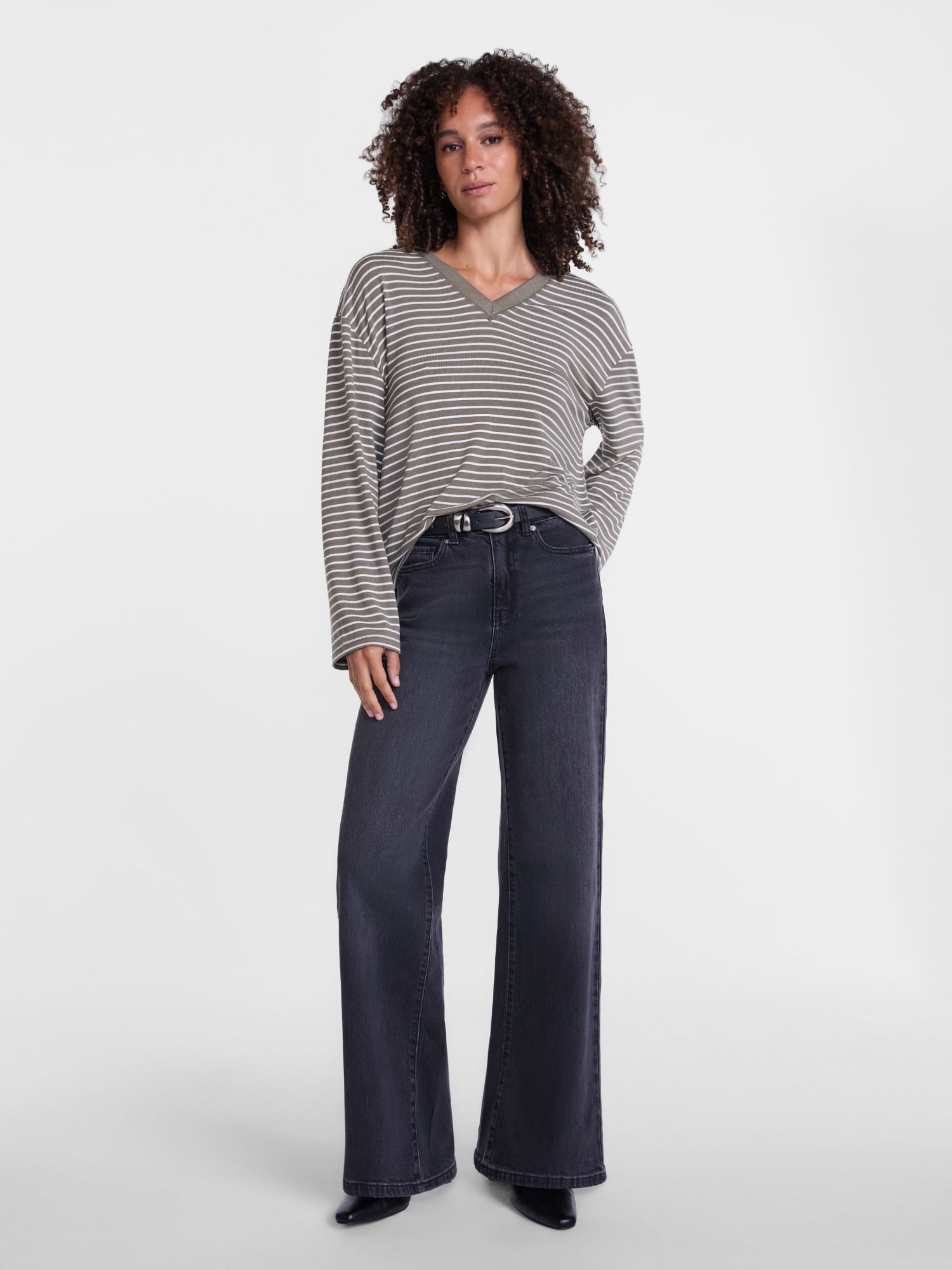 Scenario Women's and Women's Plus Relaxed Tee with Long Sleeves, Sizes XS-4X